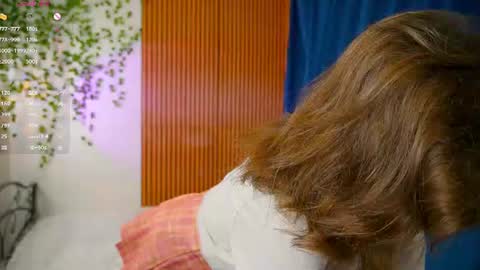 Julia online show from July 10, 2026, 8:11 pm