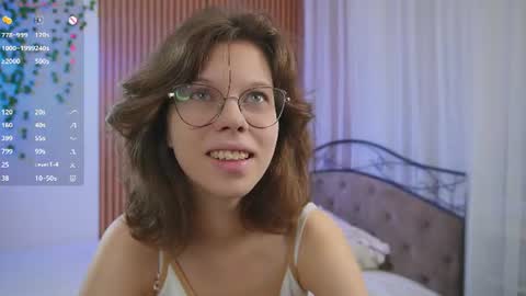 Julia online show from July 25, 2026, 8:39 pm