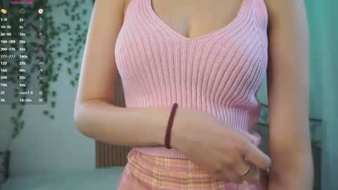 Julia online show from July 27, 2026, 8:05 pm