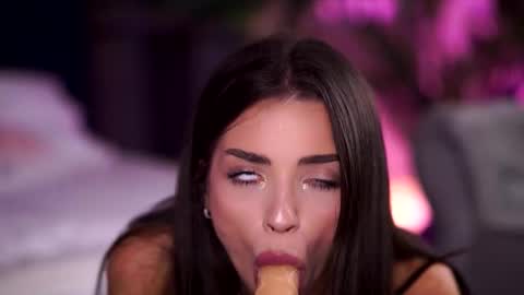 Snapshot of lalaroze chatting on October 2, 2025, 7:54 pm Lala online show from October 2, 2025, 7:54 pm