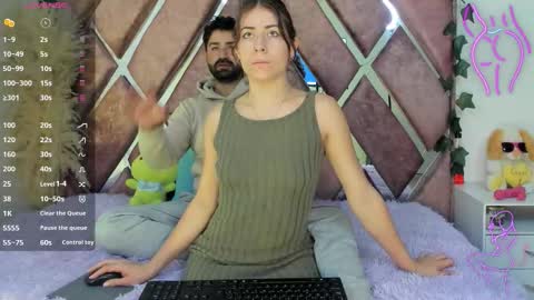 lalau online show from September 18, 2025, 12:01 am