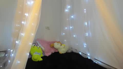 lalau online show from October 29, 2025, 12:24 am