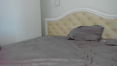 Snapshot of lallie_ chatting on September 23, 2025, 3:15 pm Lallie  online show from September 23, 2025, 3:15 pm