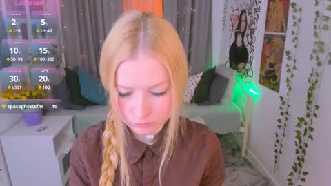 Laly online show from February 12, 2025, 5:16 pm