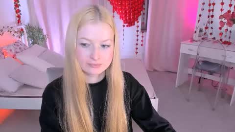 Laly online show from February 20, 2026, 7:43 am