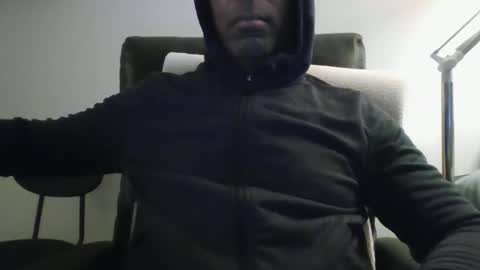 lamanta72 online show from November 3, 2025, 9:48 pm