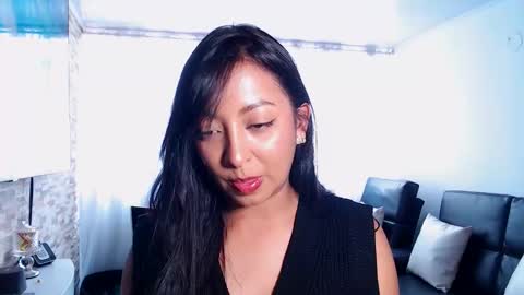Isabella online show from May 27, 2026, 7:22 pm