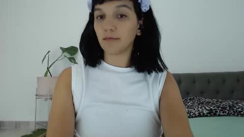 Snapshot of lamorarebelde chatting on December 12, 2024, 2:15 am J e n a All Days UTC -5 2030 online show from December 12, 2024, 2:15 am