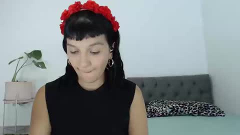 Snapshot of lamorarebelde chatting on December 15, 2024, 2:08 am J e n a All Days UTC -5 2030 online show from December 15, 2024, 2:08 am