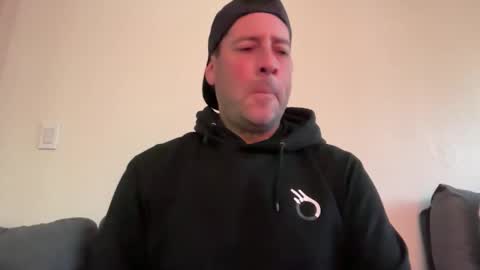 lampin1 online show from February 8, 2026, 6:11 pm