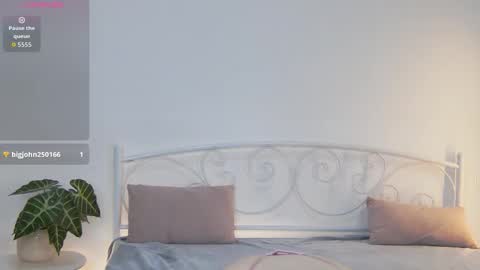 Liana online show from March 16, 2026, 9:08 pm