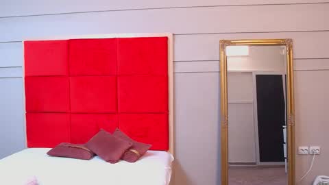 LanaBanner online show from October 10, 2025, 5:17 am