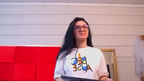 Snapshot of lana_banner chatting on February 14, 2026, 5:04 am LanaBanner online show from February 14, 2026, 5:04 am