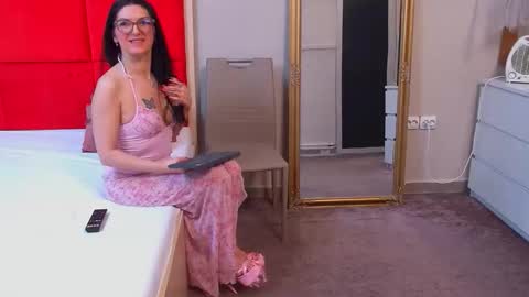 Snapshot of lana_banner chatting on March 6, 2026, 5:48 am LanaBanner online show from March 6, 2026, 5:48 am