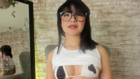  Lana  online show from January 8, 2025, 11:32 am