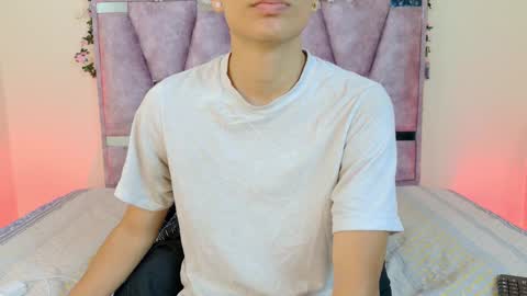 Lana online show from October 31, 2025, 10:27 am