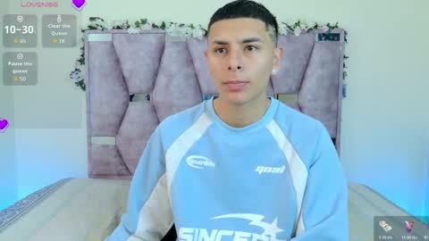 Lana online show from November 7, 2025, 10:15 am