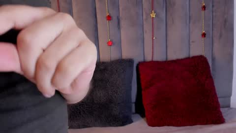 ... .          . ... online show from December 20, 2024, 12:16 pm