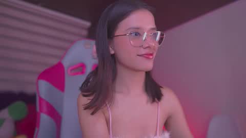 Lana online show from February 3, 2026, 2:53 am