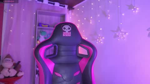 Lana online show from March 26, 2026, 11:43 pm