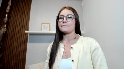 Lana     igauroraaaaaaaaa 1 online show from June 14, 2026, 11:18 pm