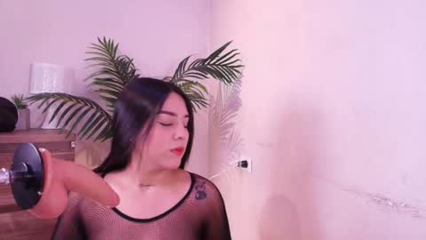 LANA online show from September 22, 2025, 4:36 am