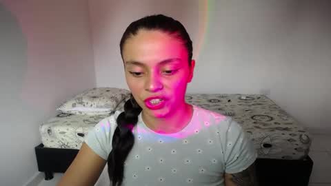 Lana ROMAN online show from January 17, 2025, 7:49 pm