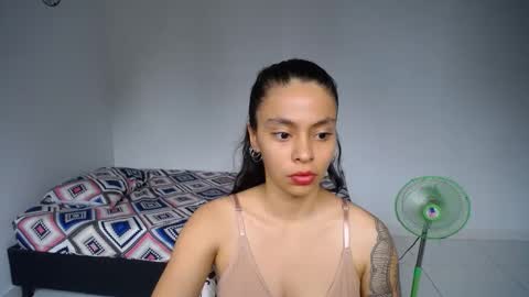 Lana ROMAN online show from March 5, 2025, 12:44 pm