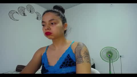 Lana ROMAN online show from March 12, 2025, 1:19 pm