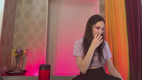 Snapshot of lana_say chatting on December 17, 2024, 8:32 pm  LANA  Schedule in BIO online show from December 17, 2024, 8:32 pm