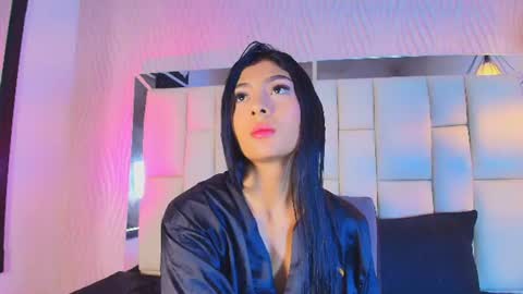 Vanessa  online show from June 19, 2026, 12:09 pm