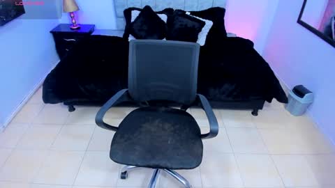           online show from January 28, 2025, 3:57 am