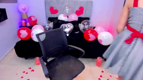           online show from February 14, 2025, 8:21 am