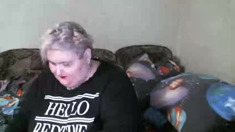 Snapshot of lanacat555 chatting on February 19, 2025, 9:14 pm lanacat555 online show from February 19, 2025, 9:14 pm