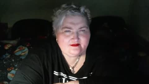 Snapshot of lanacat555 chatting on February 20, 2025, 12:41 am lanacat555 online show from February 20, 2025, 12:41 am