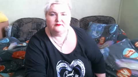 Snapshot of lanacat555 chatting on February 26, 2025, 9:42 am lanacat555 online show from February 26, 2025, 9:42 am