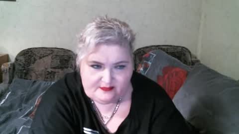 Snapshot of lanacat555 chatting on March 3, 2025, 4:56 pm lanacat555 online show from March 3, 2025, 4:56 pm