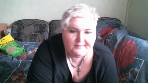 Snapshot of lanacat555 chatting on March 4, 2025, 10:35 am lanacat555 online show from March 4, 2025, 10:35 am