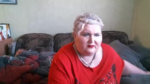 Snapshot of lanacat555 chatting on March 12, 2025, 1:19 pm lanacat555 online show from March 12, 2025, 1:19 pm