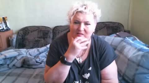 Snapshot of lanacat555 chatting on September 12, 2025, 12:38 pm lanacat555 online show from September 12, 2025, 12:38 pm