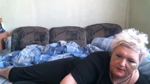 Snapshot of lanacat555 chatting on September 13, 2025, 11:10 am lanacat555 online show from September 13, 2025, 11:10 am