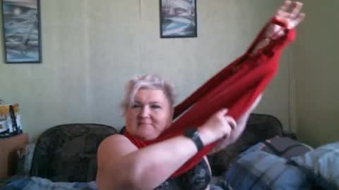 Snapshot of lanacat555 chatting on September 16, 2025, 12:06 pm lanacat555 online show from September 16, 2025, 12:06 pm