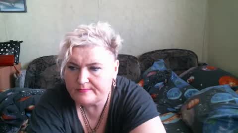 Snapshot of lanacat555 chatting on October 7, 2025, 9:50 am lanacat555 online show from October 7, 2025, 9:50 am