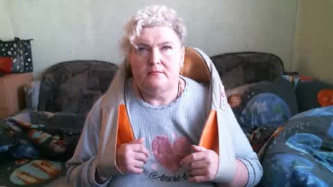 Snapshot of lanacat555 chatting on October 13, 2025, 11:21 am lanacat555 online show from October 13, 2025, 11:21 am