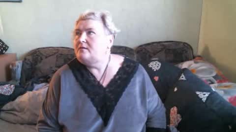 Snapshot of lanacat555 chatting on October 31, 2025, 11:44 am lanacat555 online show from October 31, 2025, 11:44 am