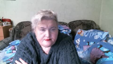 lanacat555 online show from January 6, 2026, 7:50 pm