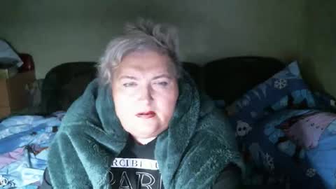 lanacat555 online show from January 18, 2026, 12:25 am