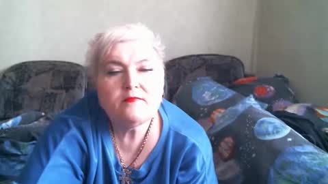 lanacat555 online show from April 23, 2026, 7:09 am