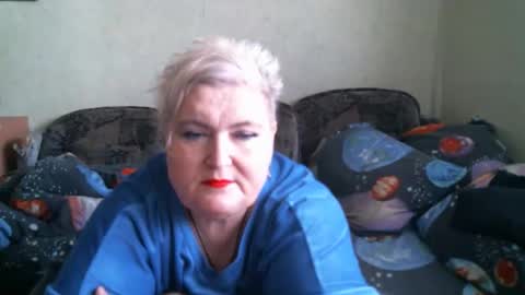 lanacat555 online show from April 25, 2026, 8:17 am