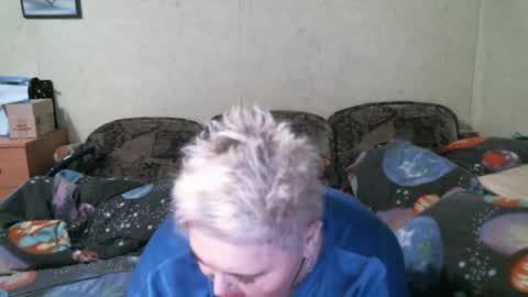 lanacat555 online show from May 4, 2026, 7:54 pm